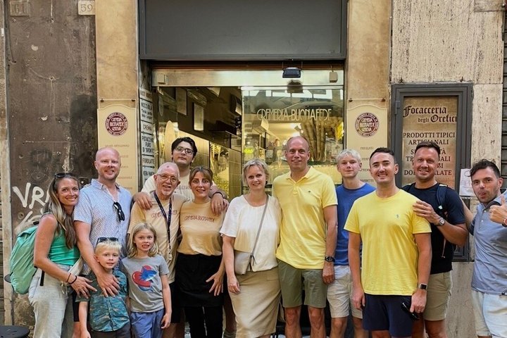 Genoa Food, Wine Tasting & History Walking Tour
