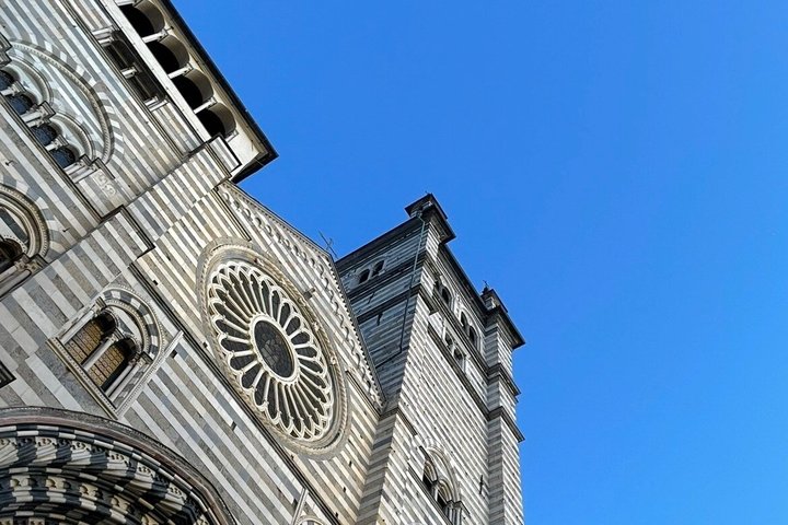 Genoa Food, Wine Tasting & History Walking Tour