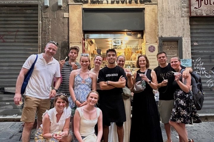 Genoa Food, Wine Tasting & History Walking Tour