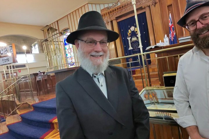 Jewish Melbourne- down under-synagogues- schools- kosher.
