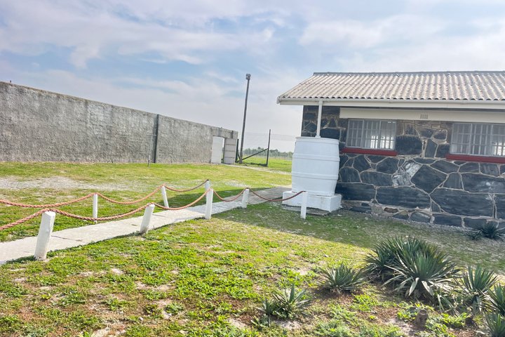 Robben Island Half Day Tour with Pre-Booked Ticket from Cape Town