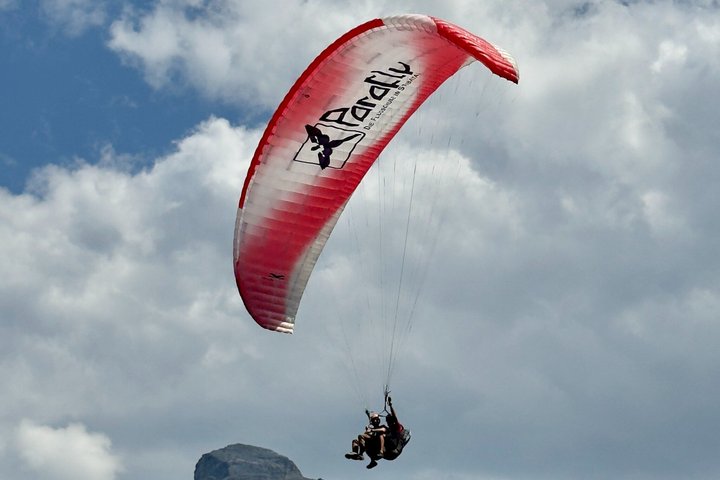 Paragliding Tandem with World Champion, Stubaital