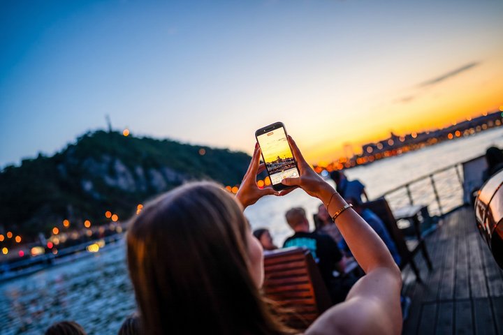 Budapest Paddle Steamer Danube Cruise with Tokaj & Audio Guide