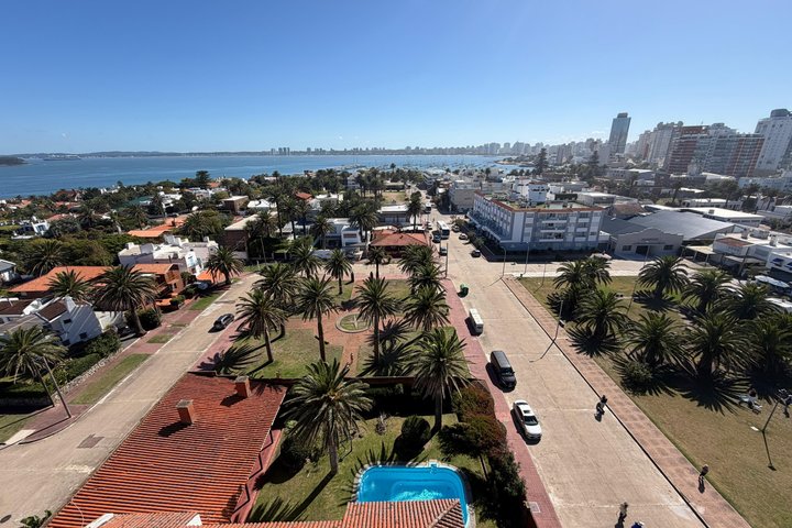 Discovering Punta del Este - Custom Made for Cruisers!