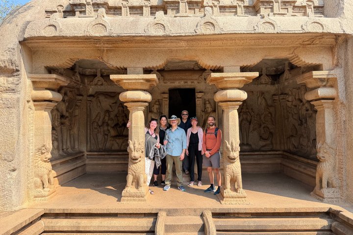 Mahabalipuram Private Tour with Lunch & Guide from Chennai