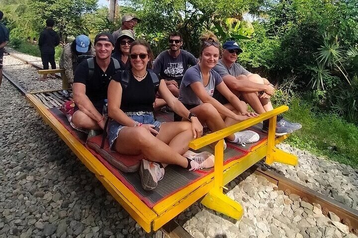 Half/Full Day Tuk Tuk : Bambootrain, Killing & Bat Caves,Sunset