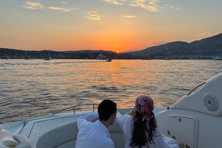 Private boat rental between Nice and Monaco