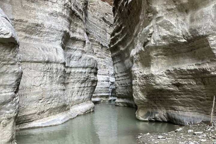 Bënja Thermal Baths and Langarica Canyon Tour from Saranda Ksamil