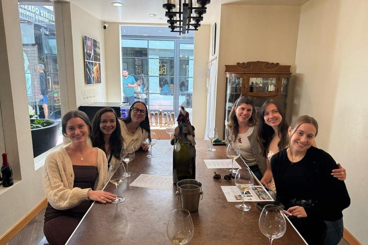 Wine Tasting and Walking Tour of Carmel-by-the-Sea