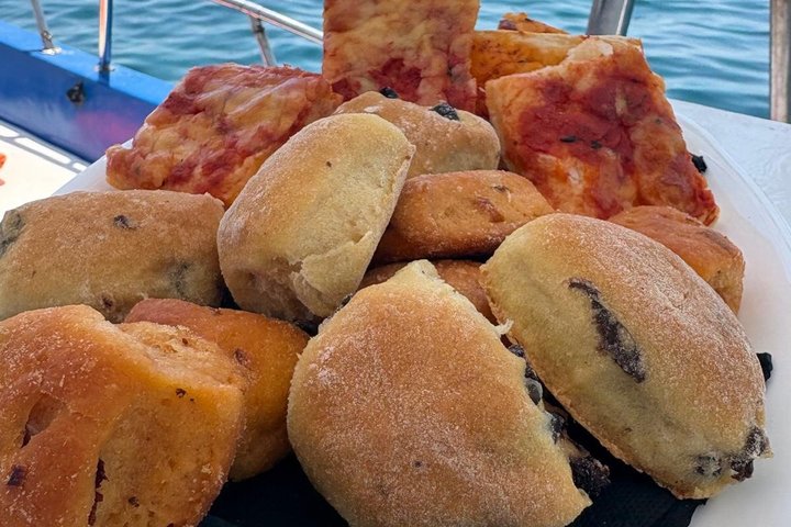 Private 3-hour boat tour to SANTA MARIA DI LEUCA