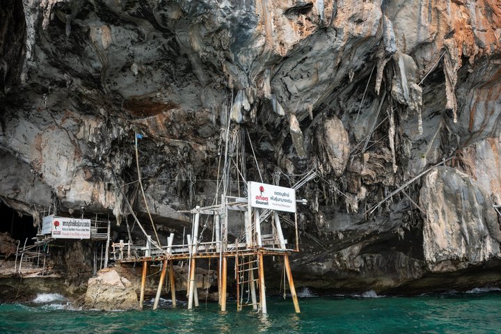 Island Cruise from Phuket to Phi Phi Islands with Maya Bay Visit