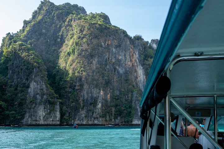 Island Cruise from Phuket to Phi Phi Islands with Maya Bay Visit