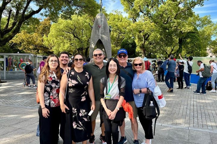 Hiroshima and Miyajima 6 and half Hour Guided Tour