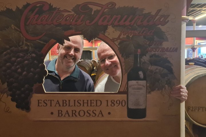 Barossa Valley Wine Tour. Local Guide, Barossa pickup, & lunch