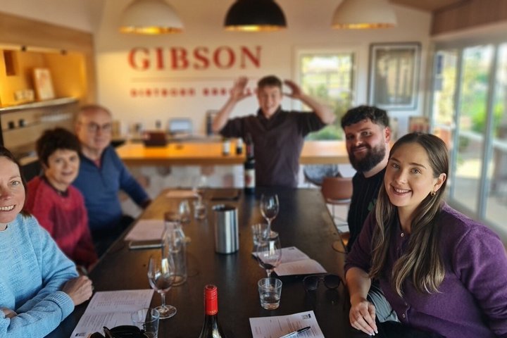 Group of Four Private Barossa Wine Tour with Lunch