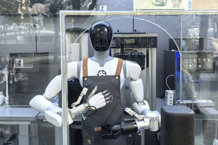 Shenzhen: Future Tech Tour Drone Delivery, Robot and Coffee