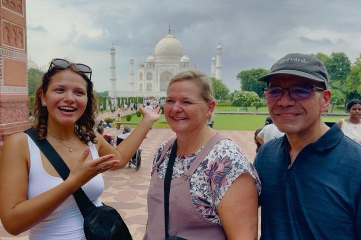 All Including Same Day Taj Mahal Agra Fort & Baby Taj From Jaipur