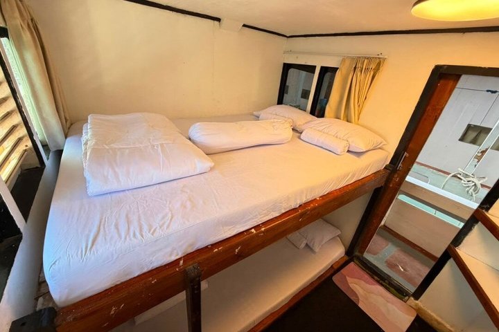 Explore Komodo Open Trip 2 Days 1 Night