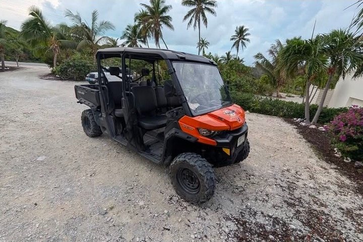 Exuma,Bahamas: 6 Seater Buggy/Jeep Rental with Bluetooth speakers