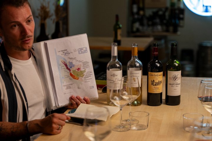 Bordeaux Food and Wine Tour : Authentic Artisan Flavors