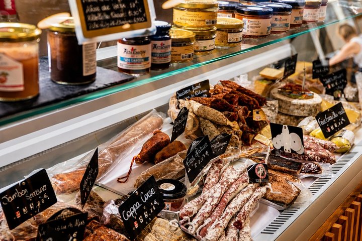 Bordeaux Food and Wine Tour : Authentic Artisan Flavors