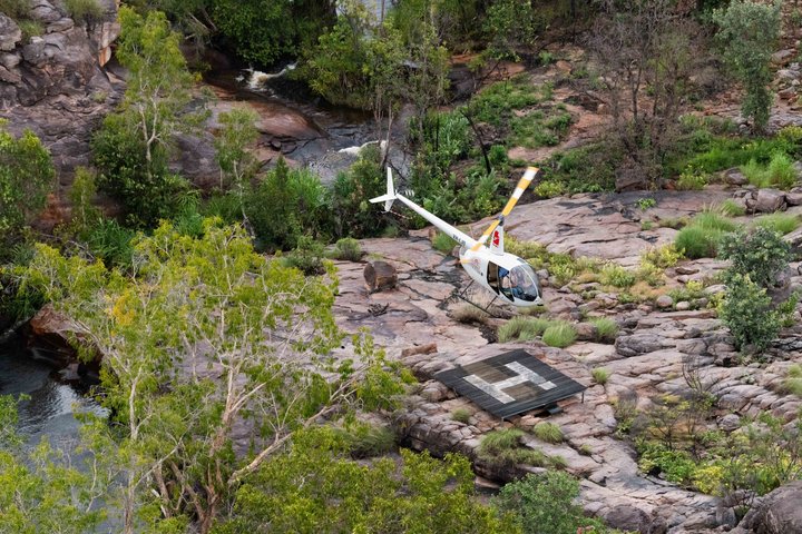 Nitmiluk Heli Art Adventure Scenic Flight and Aboriginal Art Tour