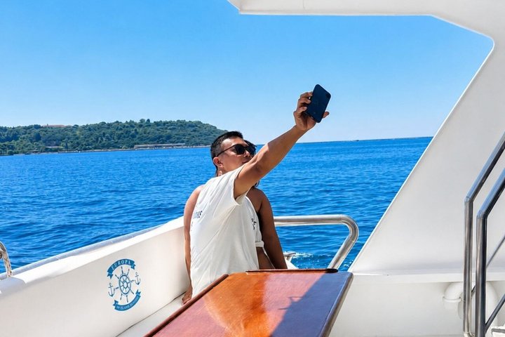 Brijuni All-Inclusive Boat Tour with Lunch, Drinks & Swim Stop