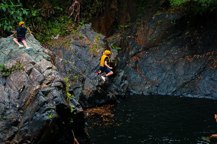 Small Group El Yunque Half Day Tour with Transport: Waterslide