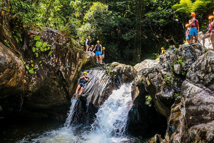 Small Group El Yunque Half Day Tour with Transport: Waterslide
