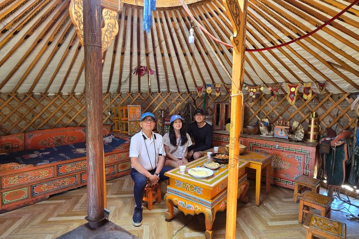 Chinggis Khaan Statue and Terelj National Park (Private Tour)