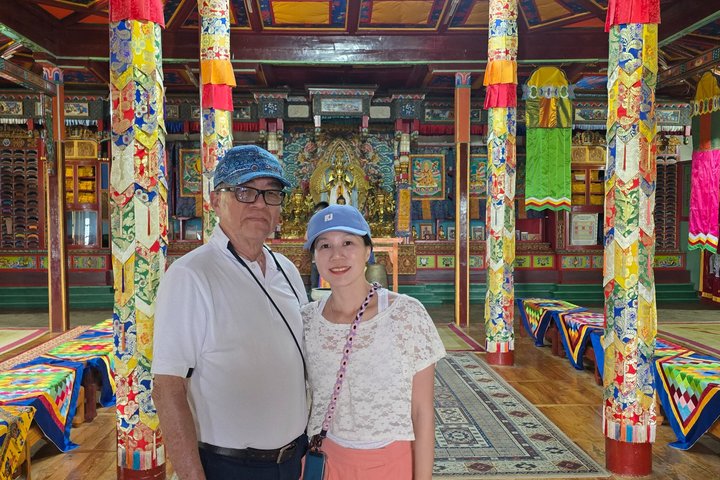 Chinggis Khaan Statue and Terelj National Park (Private Tour)