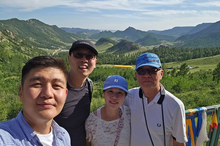 Chinggis Khaan Statue and Terelj National Park (Private Tour)
