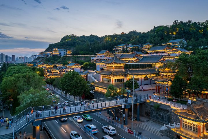 Lanzhou Private Arrival Transfer: Airport to Hotel