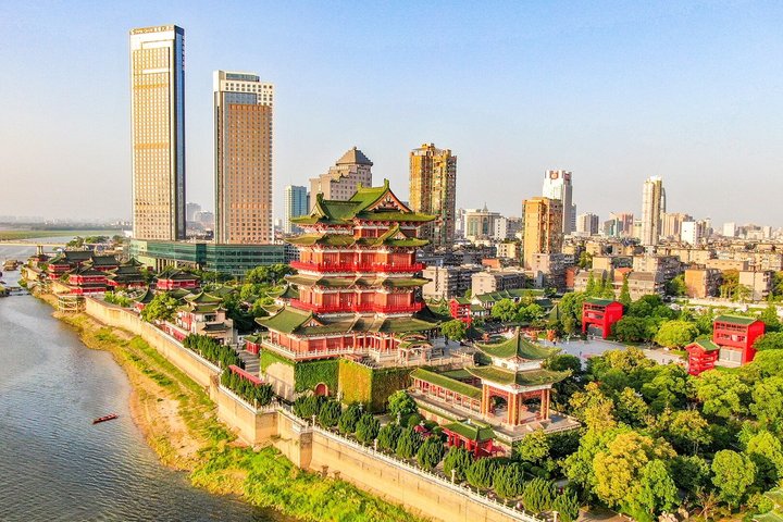 Nanchang Private Departure Transfer: Hotel to Railway Station
