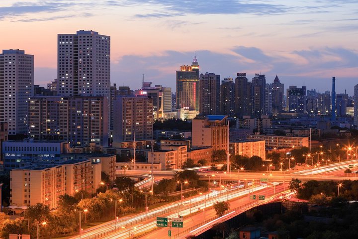 Urumqi Private Arrival Transfer: Airport to Hotel