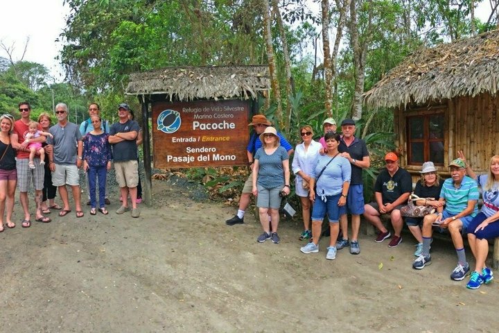 Manta Pacoche Wildlife Refuge and Lighthouse Trail Tour