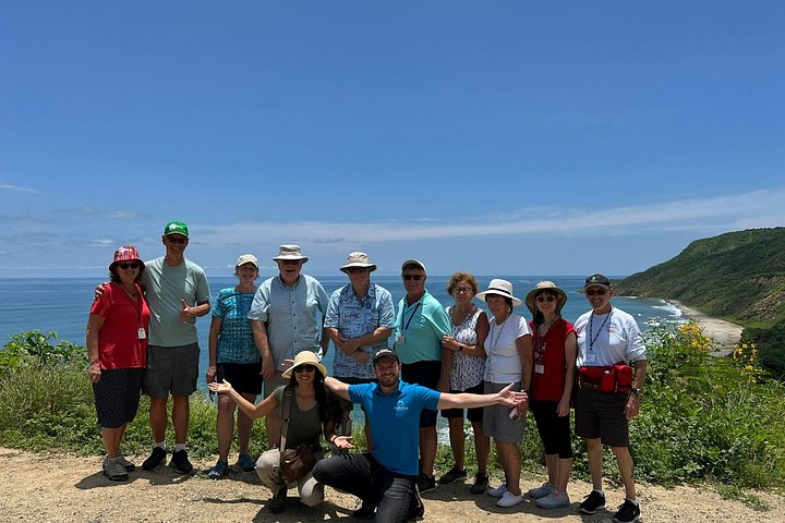 Manta Pacoche Wildlife Refuge and Lighthouse Trail Tour