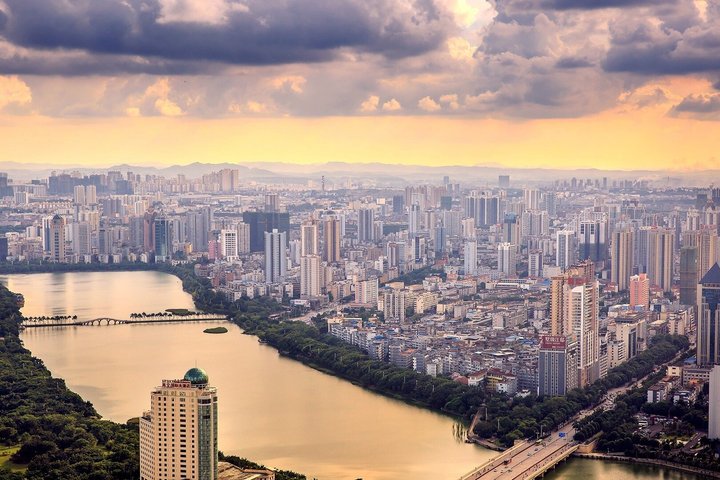 Nanning Private Departure Transfer: Hotel to Airport