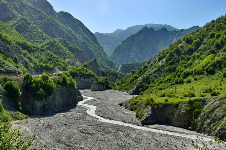 Secret in mountains: Shamakhi, Basqal & Lahic tours