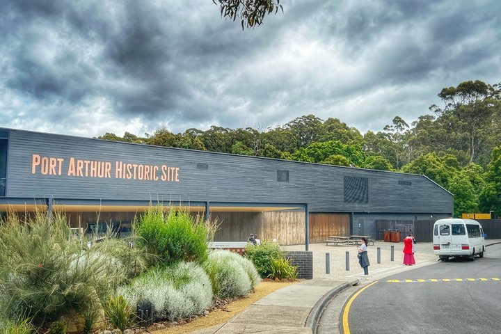 Port Arthur Full-day Guided Tour with Harbour Cruise and Tasman National Park