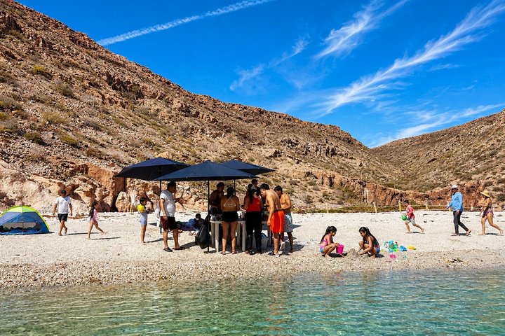 Isla Espiritu Santo, Balandra and Sea Lions All Inclusive