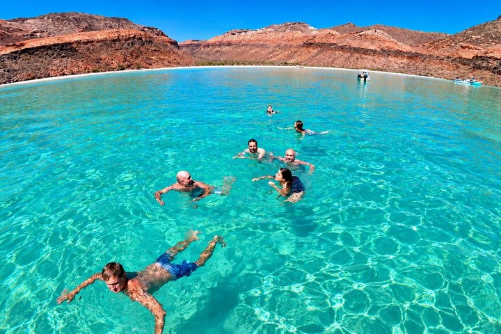 Isla Espiritu Santo, Balandra and Sea Lions All Inclusive