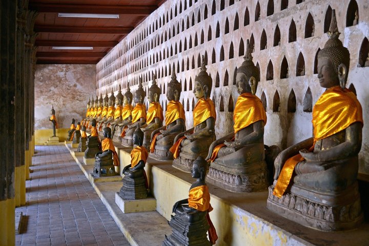 Vientiane Private Full-Day Tour with Buddha Park and Lunch