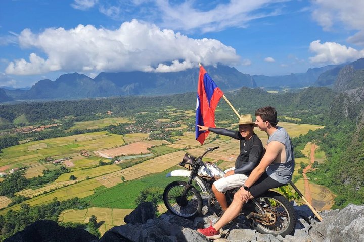 Private Day Trip Vientiane to Vang Vieng