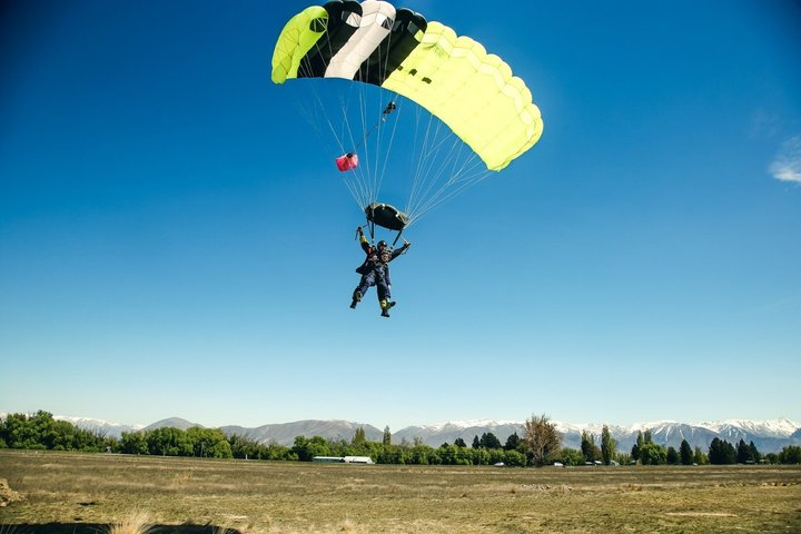 Skydive Mt. Cook - 70+ Seconds of Freefall from 16,500ft