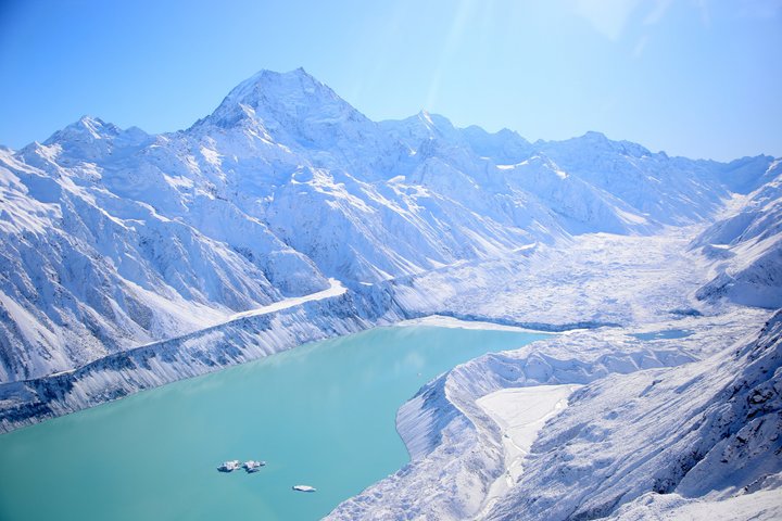 45-Minute Glacier Highlights Helicopter Tour from Mount Cook