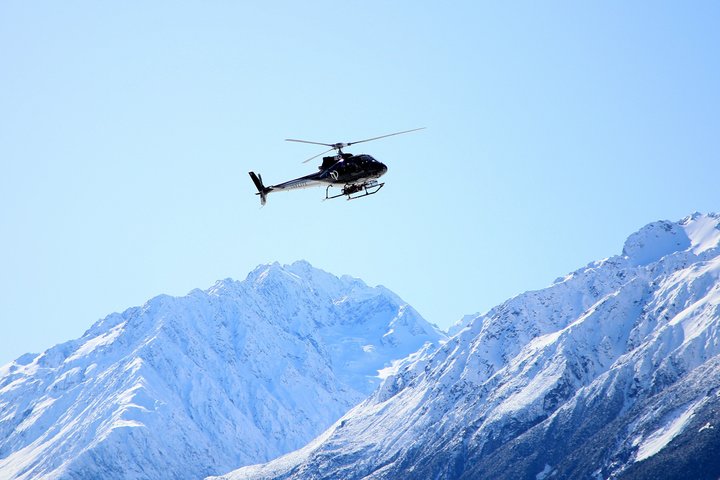 45-Minute Glacier Highlights Helicopter Tour from Mount Cook