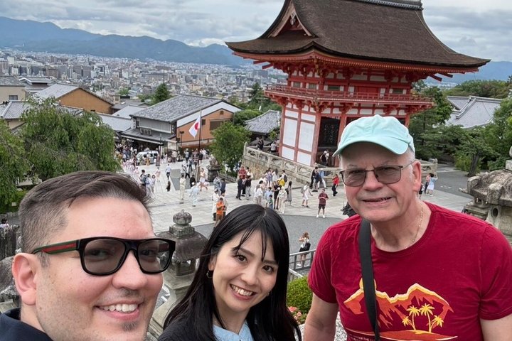 Full Day Tour of Kyoto with Private Transportation