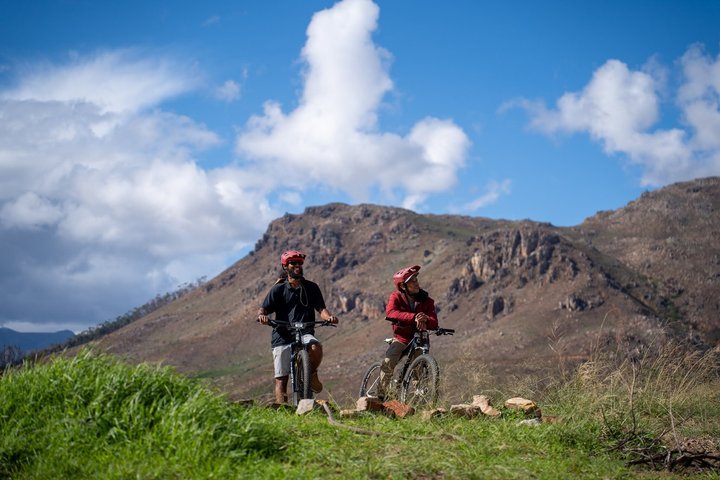 E-Bike Tour Franschhoek Countryside (Half Day)