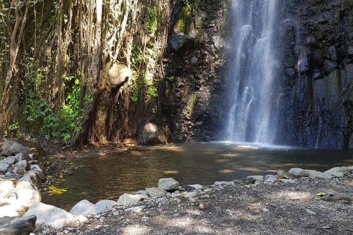 Dark View Falls with Sammy Taxi and Tours
